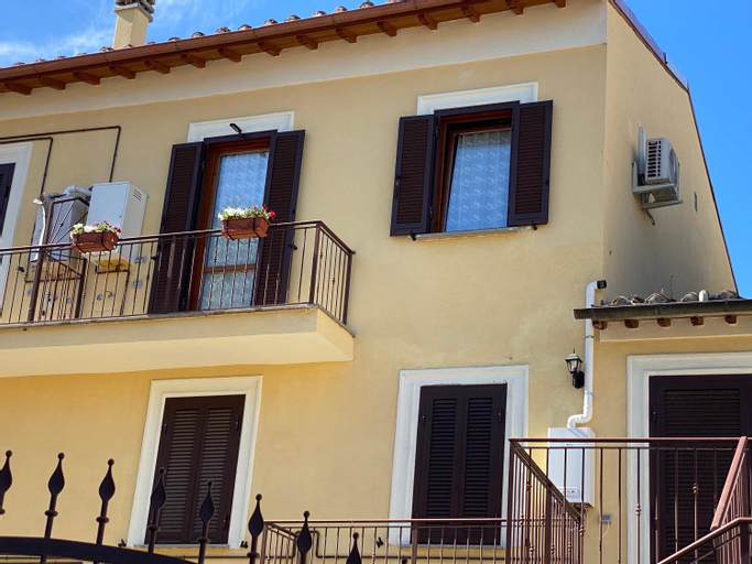 Sasso Grosso House, Viterbo