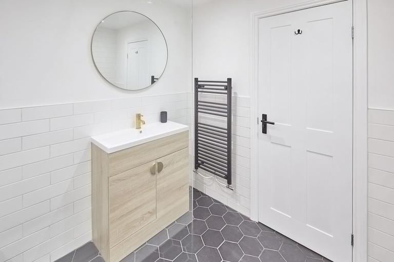 Bathroom 4, Host Stay Albion House, North Yorkshire