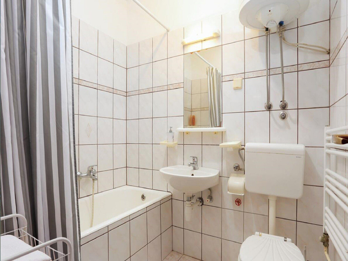 Bathroom, Apartment Malesevic, Makarska
