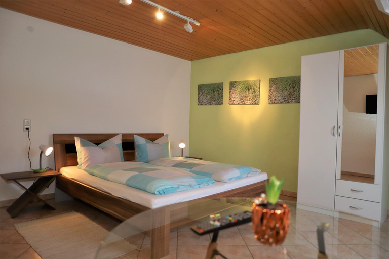 Bedroom 2, Gastehaus Willaringen, Waldshut