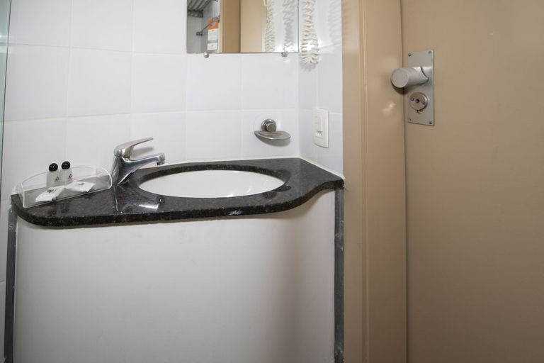 Bathroom 4, Royal Center Hotel, Belo Horizonte