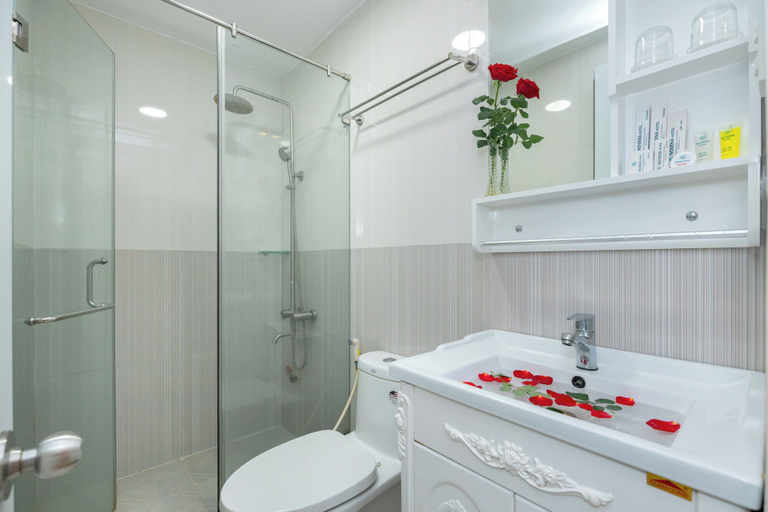 Bathroom 3, Khach San Novena, Vũng Tàu