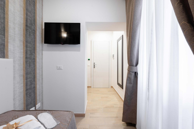Others 5, cheri luxury suite, Rome