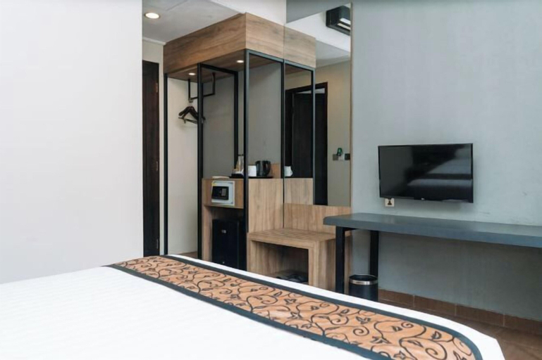 Bedroom 9