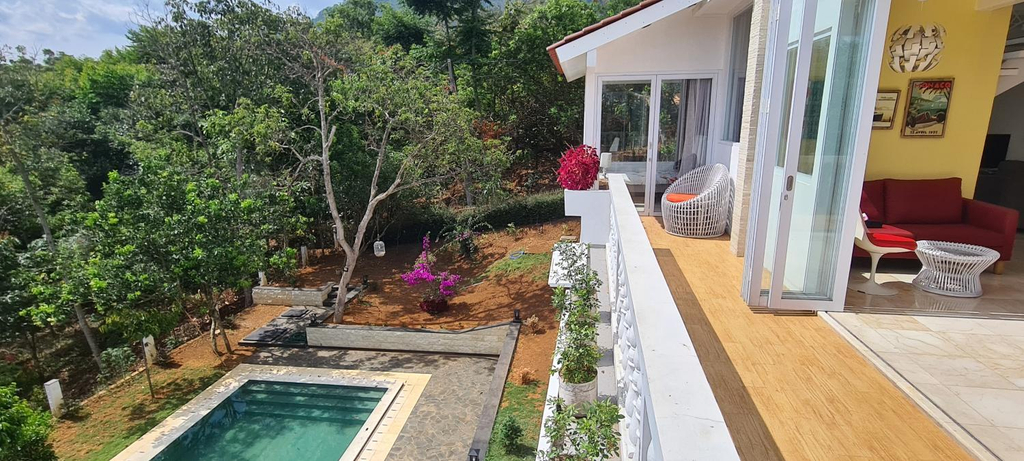 Others 2, Villa Marbelice, Bandung