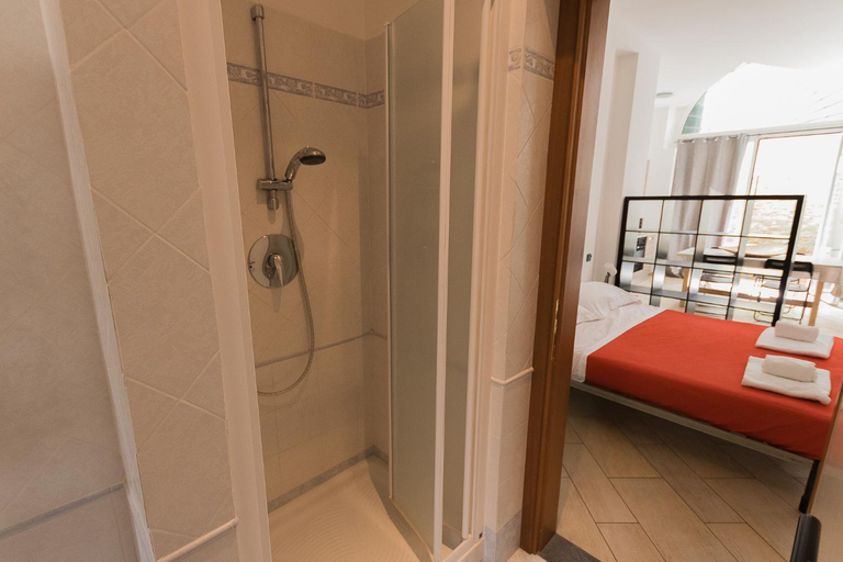 Others 5, Amalia Apartments - Via la Farina, Florence