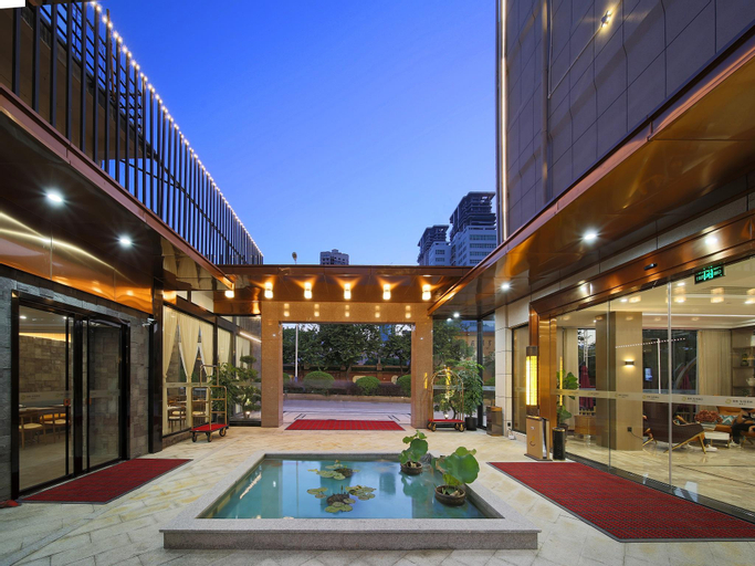Exterior & Views 1, Xiamen Seashine Lakeview Hotel, Xiamen