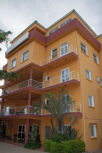 Exterior & Views, Hôtel Les 12 Collines, Ivato Ambohijanahary, Analamanga