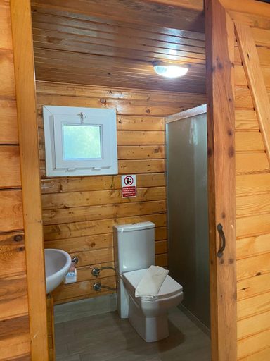 Bathroom 3, Green Pine Bungalows, Fethiye