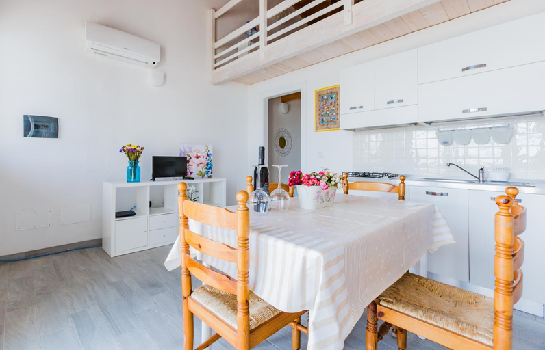 Food & Drinks 4, Residence Fior di Sulcis, Carbonia-Iglesias