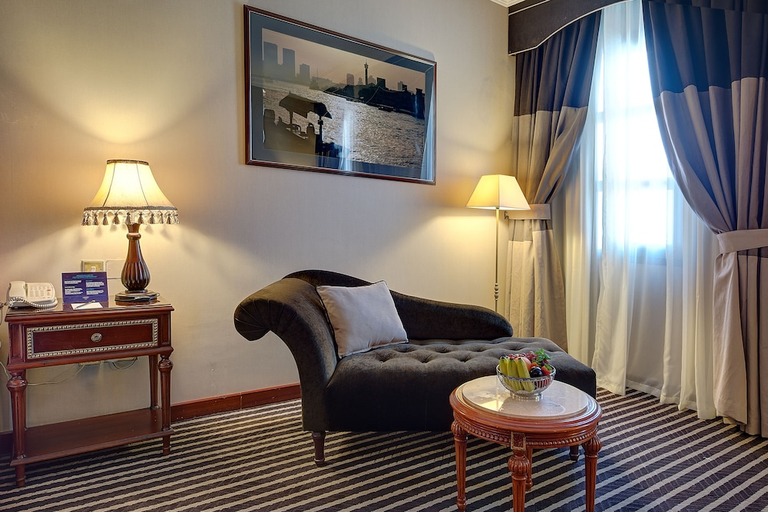 Bedroom 2, Royal Ascot Hotel, Dubai