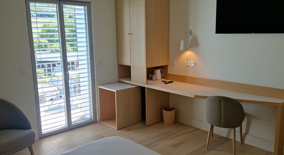 Bedroom 3, Hôtel Beau Rivage, Isère
