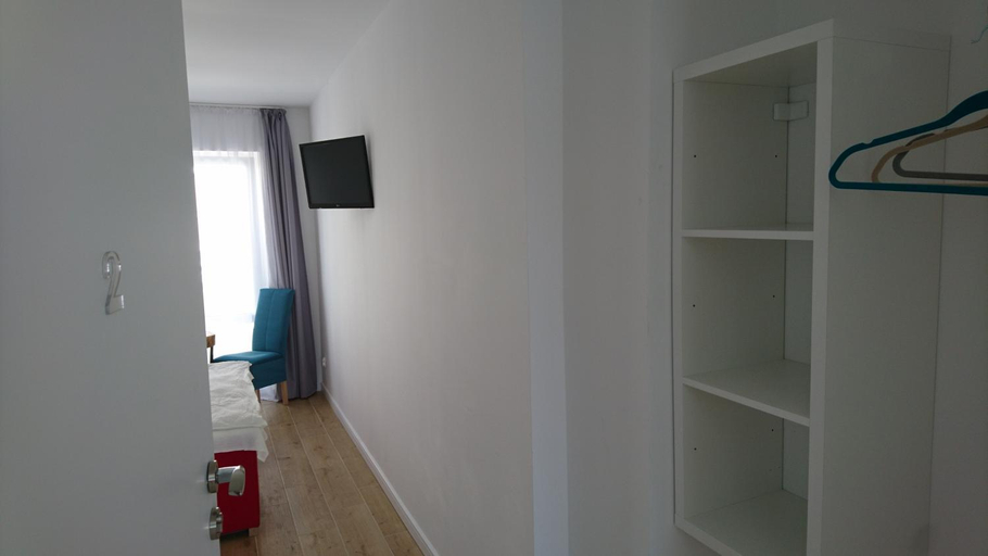 Others 4, Pokoje goscinne Anis, Słupsk