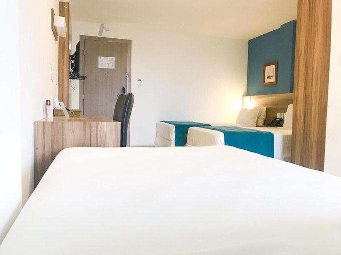 Bedroom 3, Arcus Hotel by Atlantica ex Comfort Hotel Aracaju, Aracaju