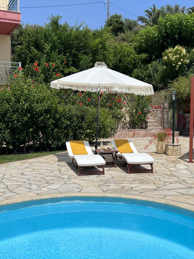 Others 4, Villa Emiliata, Ionian Islands