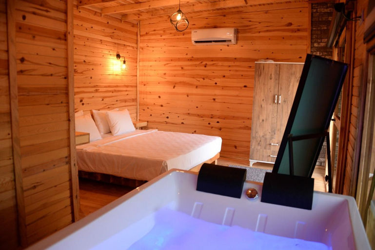 Bedroom 4, Green Pine Beach & Bungalows, Fethiye