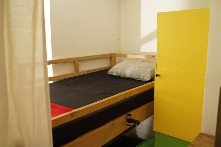 Bedroom 3, Happy House BnB Bromo backpacker, Probolinggo