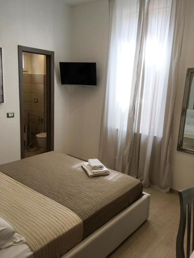 Others 5, Maestrale Charme Rooms, La Spezia