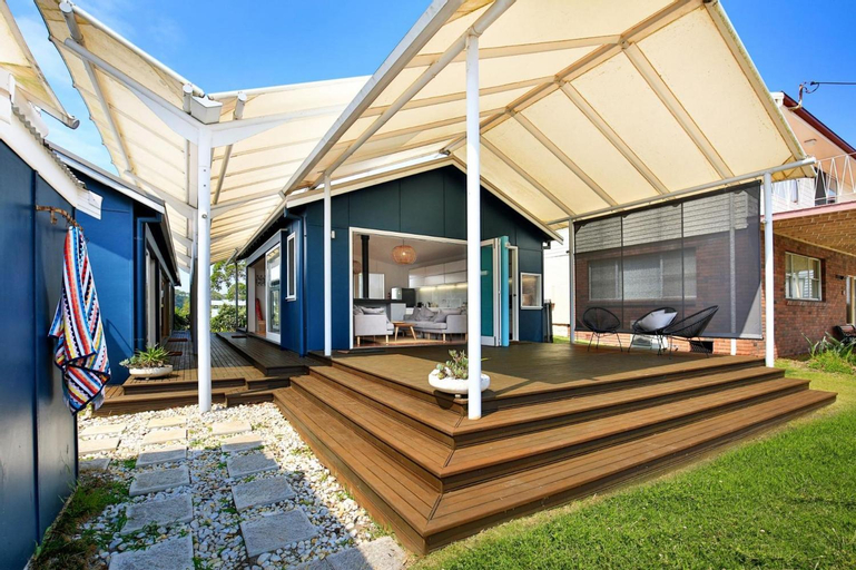 Ayana - Pet Friendly - Directly Opposite Beach - Fireplace, Shoalhaven - Pt B