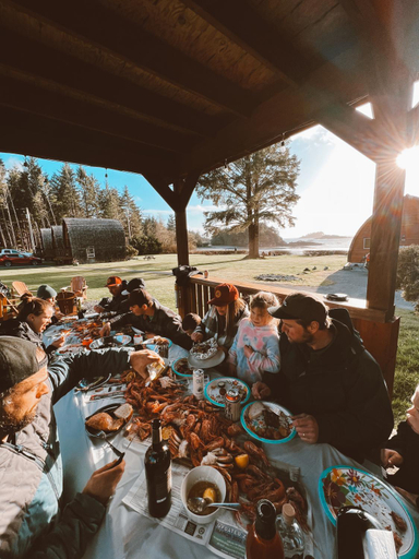 Food & Drinks, Ocean Village Resort, Alberni-Clayoquot