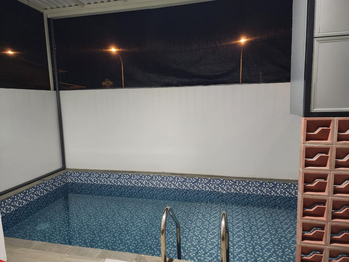 Bathroom 2, Villa Athara 2 Bedroom, Malang