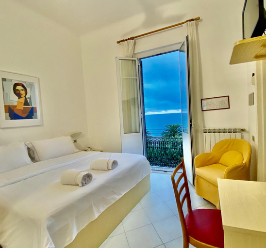 Bedroom 4, Hotel Alba Chiara, Savona