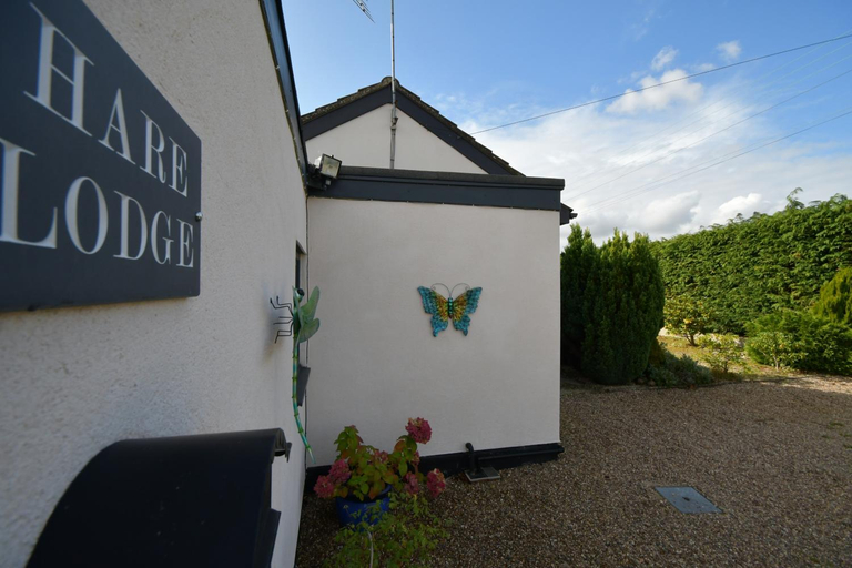 Others 4, Hare Lodge, Lincolnshire