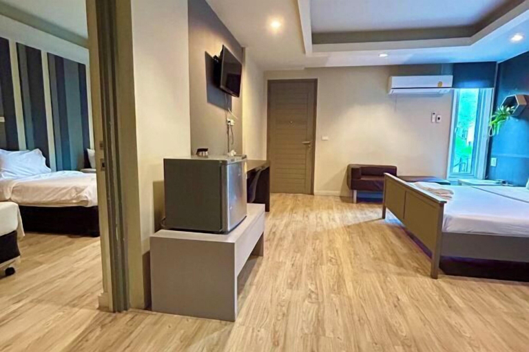 Bedroom 21