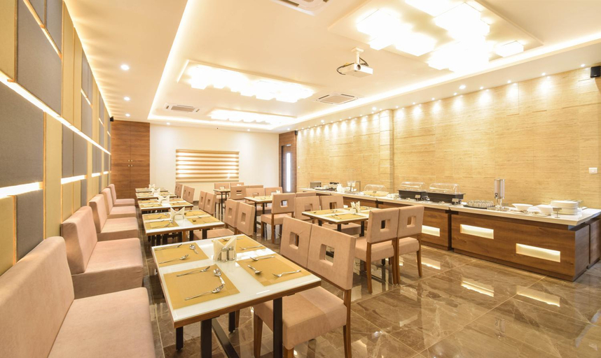 Food & Drinks 5, Treebo Paradise, Ahmadabad