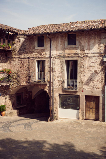 2, Can Manseu, Girona