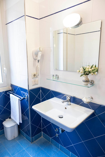 Bathroom 4, Villa Fatima, Casa per Ferie, Roma