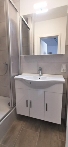 Others 3, Apartment außen Pfui innen Hui, Mönchengladbach