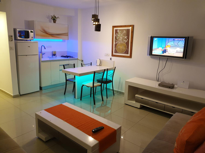 Others 5, Avshalom Holiday Apartments