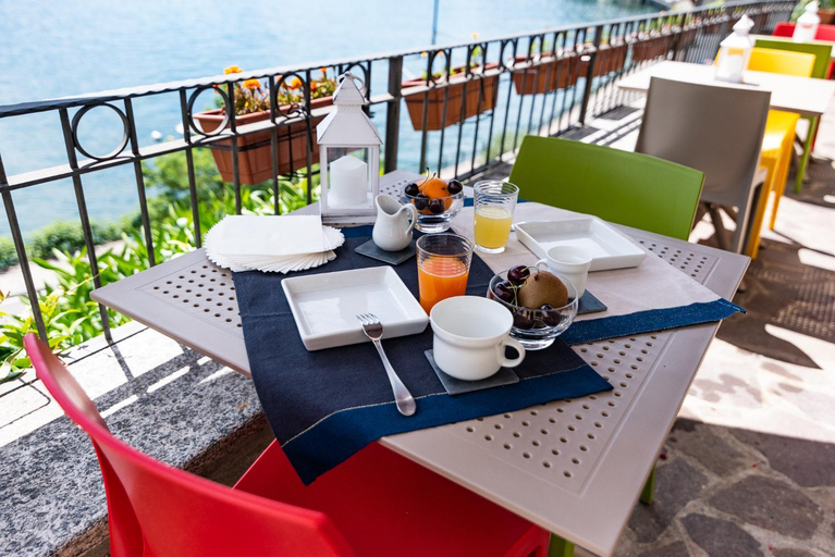 Food & Drinks 5, Foresteria Lago di Como, Como