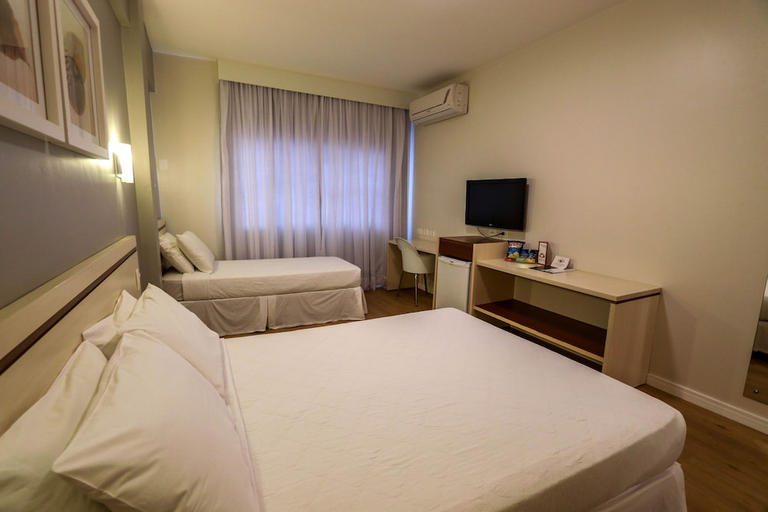 Bedroom 2, PIRES HOTEL, Balneário Arroio do Silva