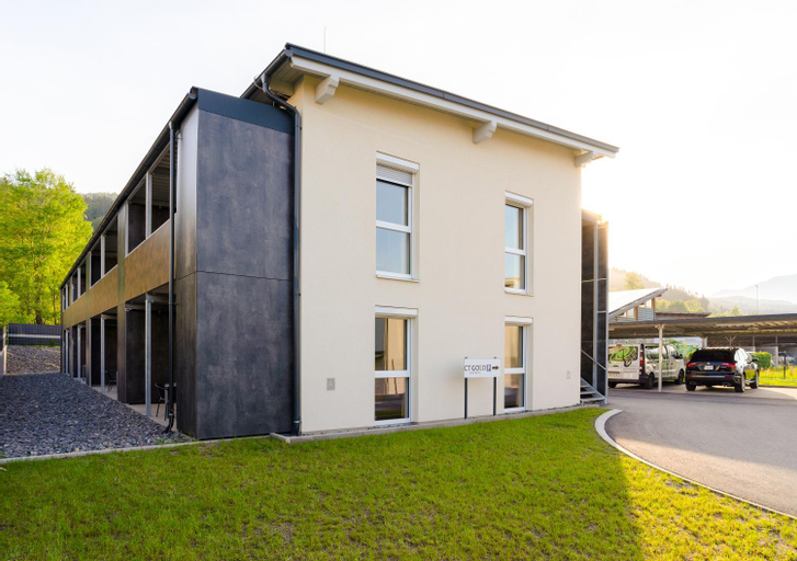 Exterior 2