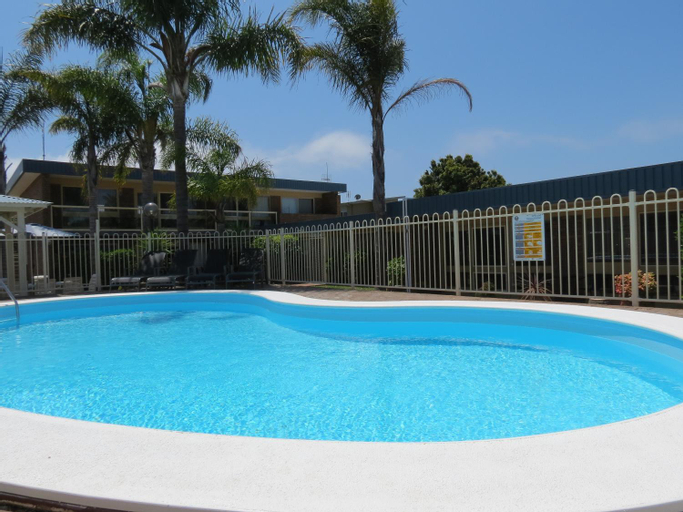 Sport & Beauty, Chapman Court, Bega Valley
