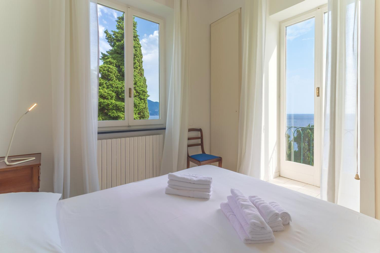 Bedroom 2, Casa Andina, Genova
