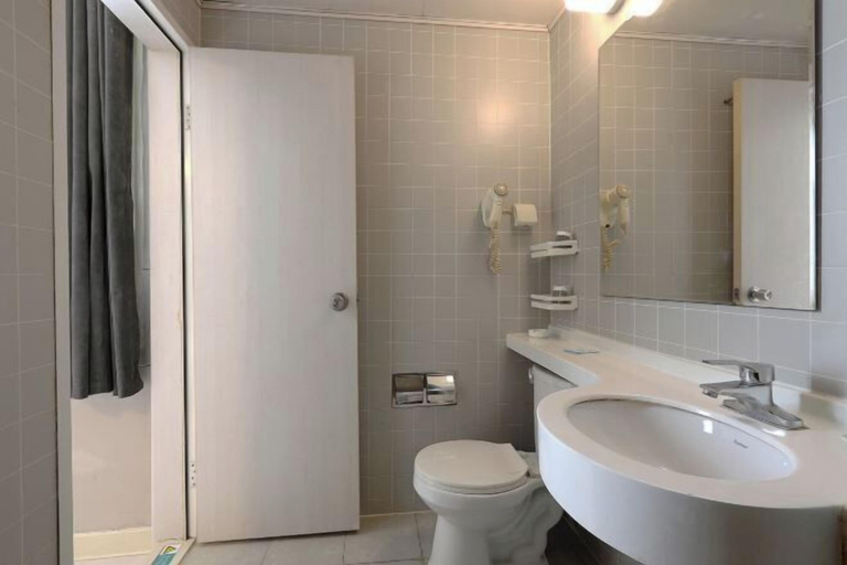 Bathroom 4, Jinjiang Inn (Yixing Renmin Middle Road Pedestrian Street), Wuxi
