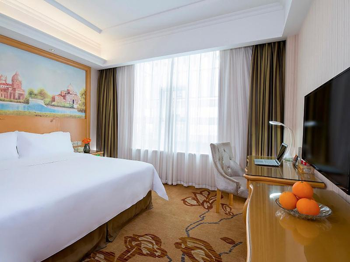 Bedroom 2, Vienna Hotel Jiangxi Jiujiang Railway Station, Jiujiang