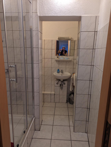 Bathroom 5, Hotel Heideklause, Köln