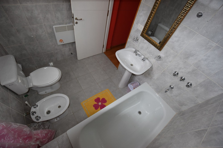 Bathroom 3, HOSTERIA AILEN, Ushuaia