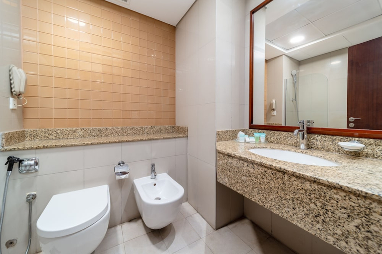Bathroom 5, Star Metro Deira Hotel Apartments, Dubai