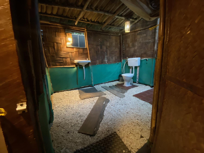 Bathroom 2, Emerald Gecko Resort-Havelock Island, South Andaman