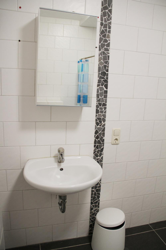 Bedroom 4, Ferienwohungen - Apartments Satzvey, Euskirchen