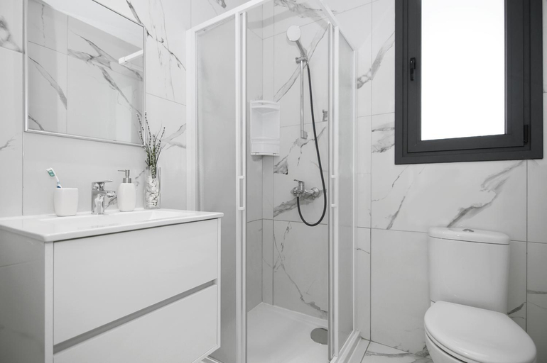 Bathroom 3, Villa Martha