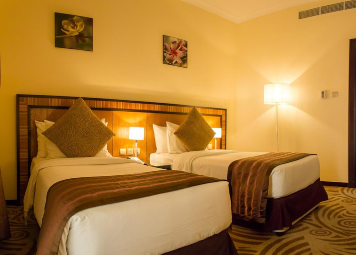 Bedroom 2, Al Majaz Premiere Hotel Apartment, Sharjah City