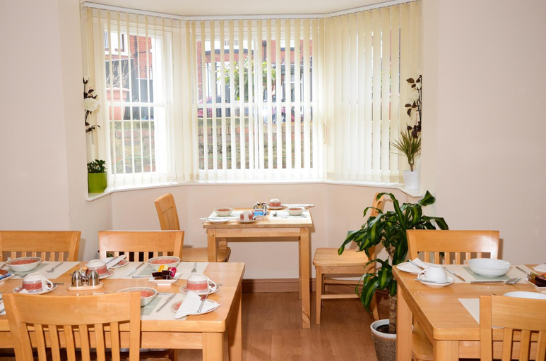 Food & Drinks 5, Pinewood Guest House, North Yorkshire