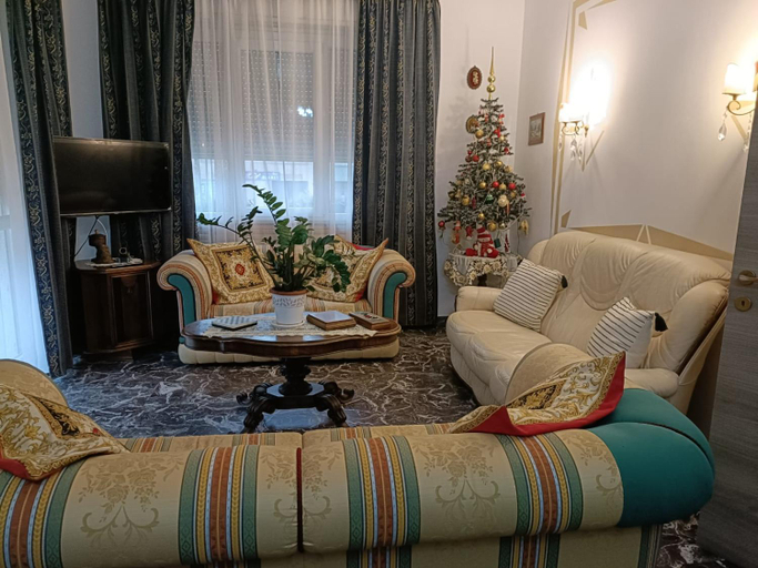 Others 5, Bed & Breakfast Domus Cesena, Forli' - Cesena