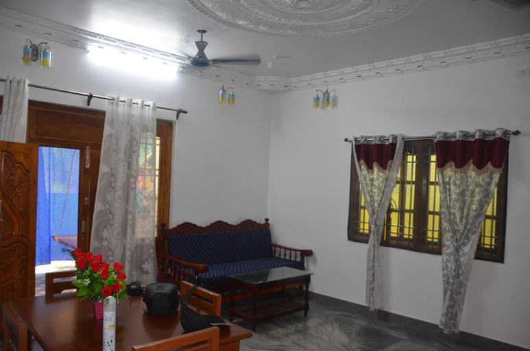 Others 5, Vasantham Villas, Viluppuram